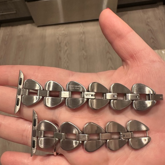 Kate Spade Apple Watch Band - Picture 2 of 4
